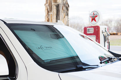 Lazy Shade—Retractable Automotive Windshield Sunshade